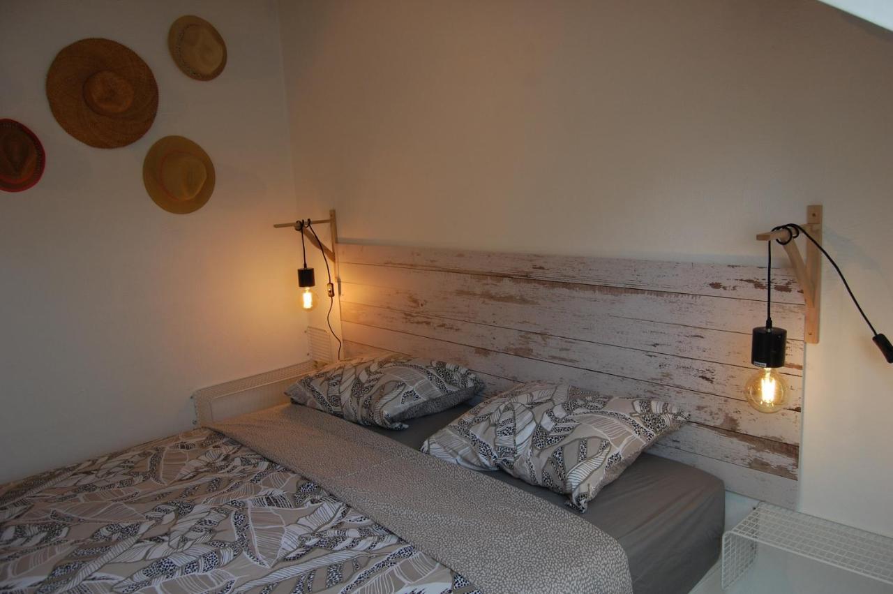 Appartement Fleurs Des Champs - Esc'Appart Rochefort Exterior photo
